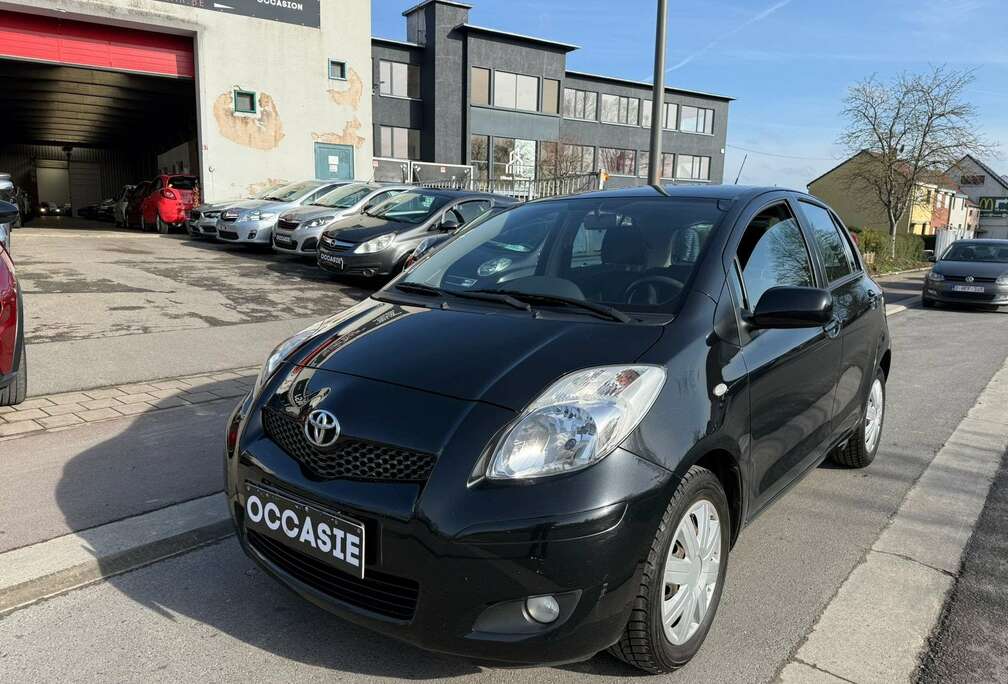 Toyota 1.33i VVT-i Luna**12M GARANTIE*CARNET COMPLET**
