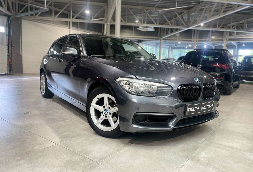 BMW 116i Sport Line - GPSLeder