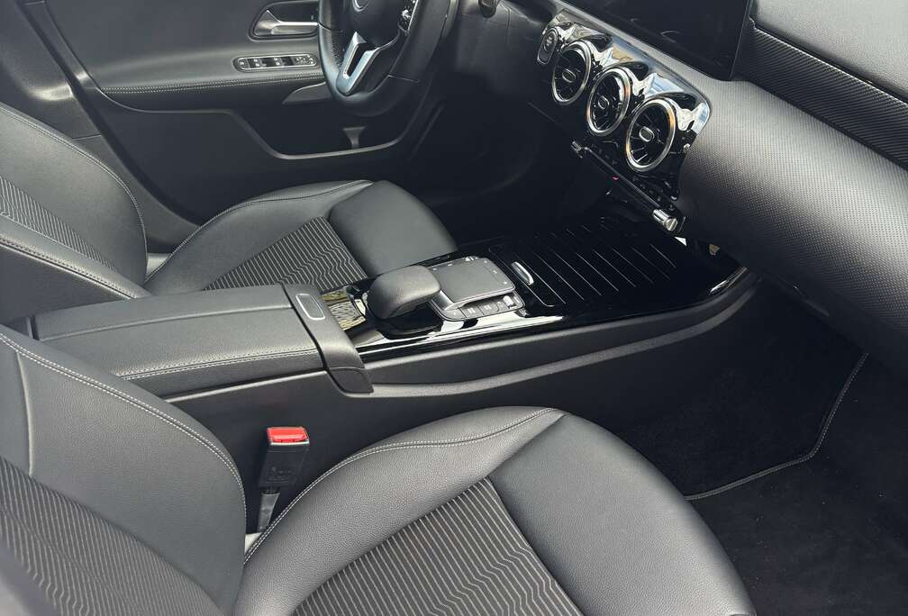 Mercedes-Benz A 250 e 8G-DCT Edition 2021