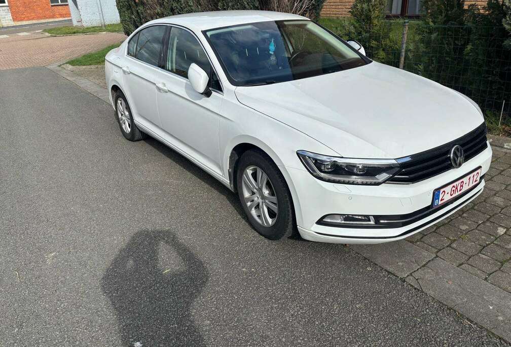 Volkswagen Passat 1.6 CR TDi Highline