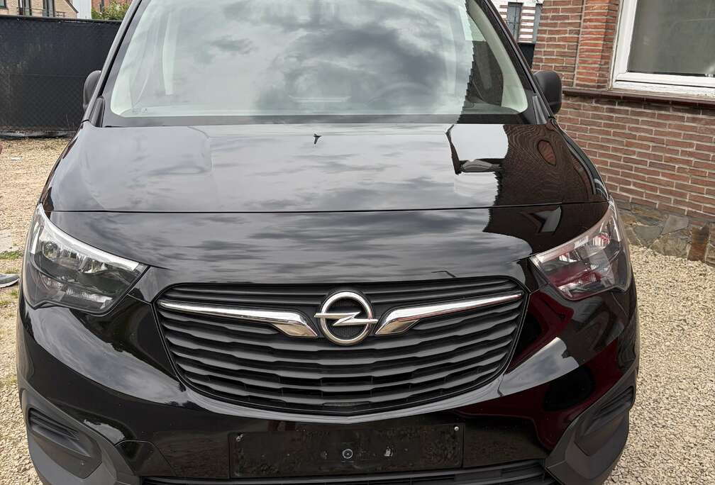 Opel 1.6 TD BI L1H1 Light Comfort