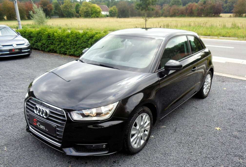 Audi A1 1.0 TFSI ultra Design S tronic/ Sensoren/Zetelverwarming/ Garantie