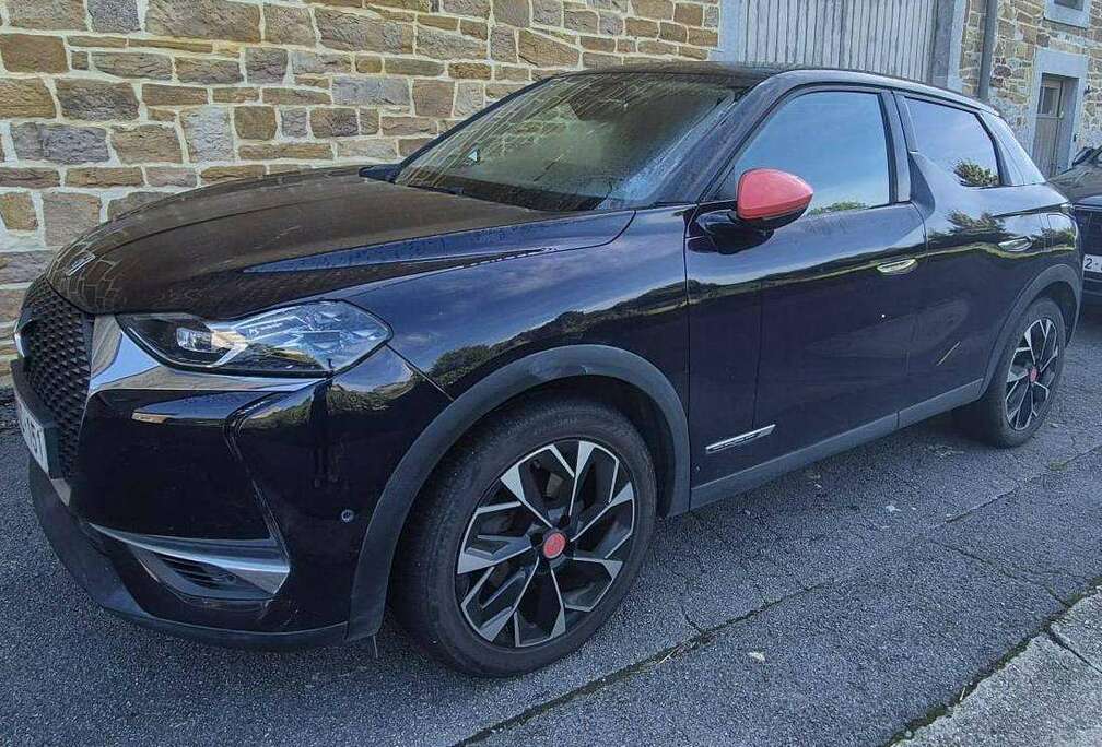 DS 3 CROSSBACK 50 kWh E-Tense Ines de la Fressange
