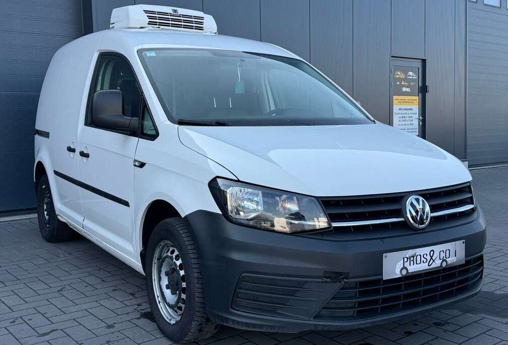 Volkswagen FRIGO / CLIM / CHARGE 220 VOLT / TVA RECUPERABLE