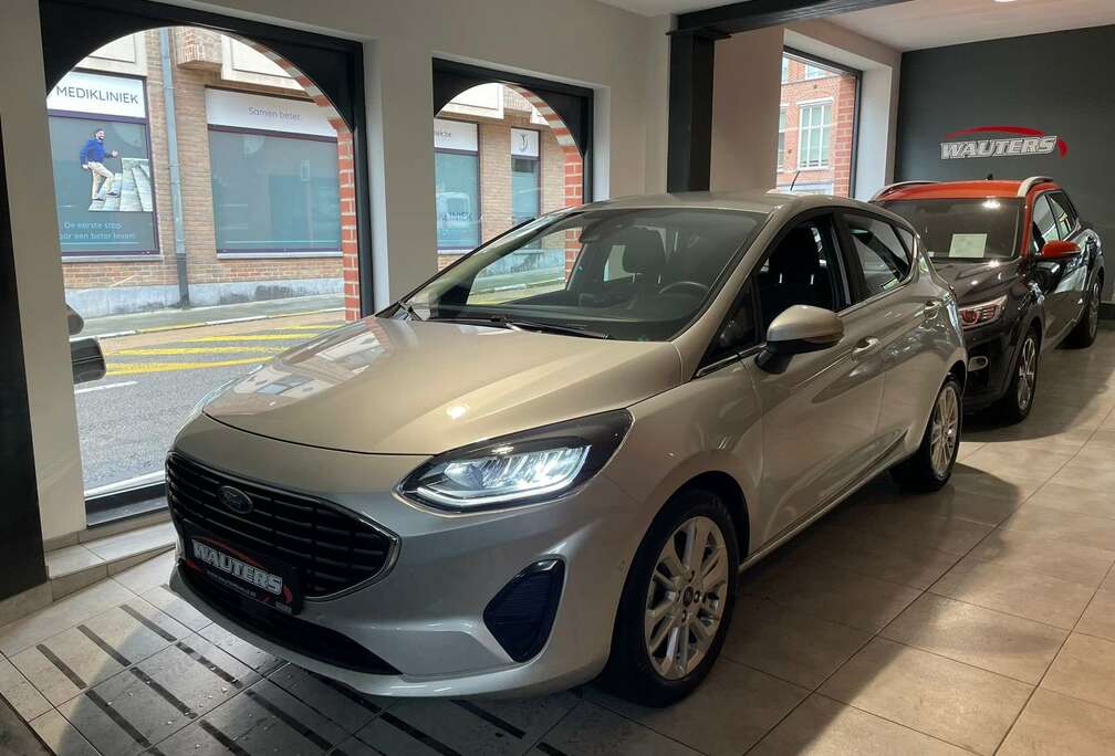 Ford 1.0 EcoBoost MHEV Titanium