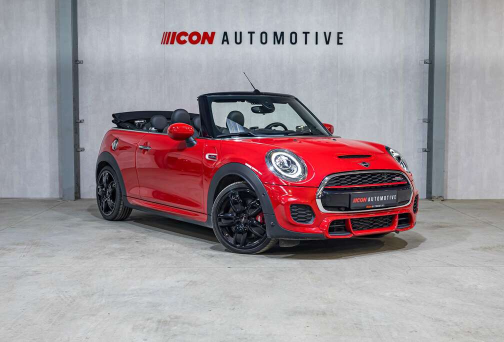 MINI ACC  DRIVING ASSISTANT  PARK ASSIST  ADAPTIVE LED  HEAD-UP DISPLAY  HARMAN KARDON  NAVIGATIE  ZETELVERWARMING