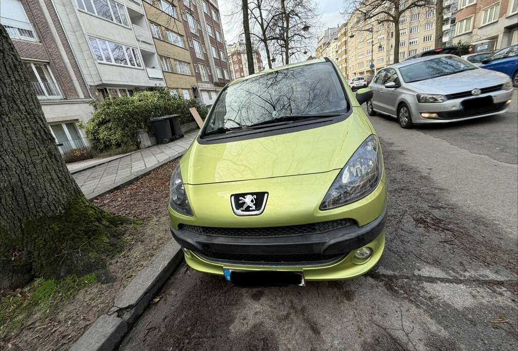 Peugeot 1007 1.6i Sporty 2Tronic
