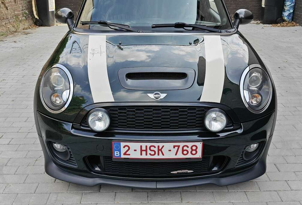 MINI 1.6i JCW