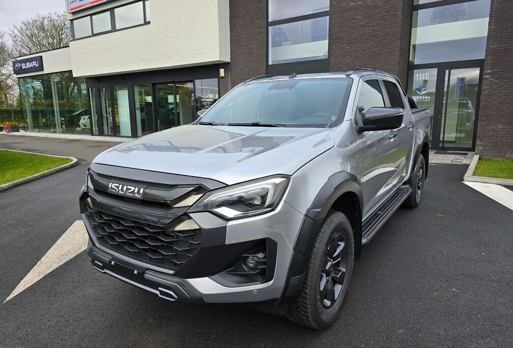 Isuzu V-CROSS NO COVER