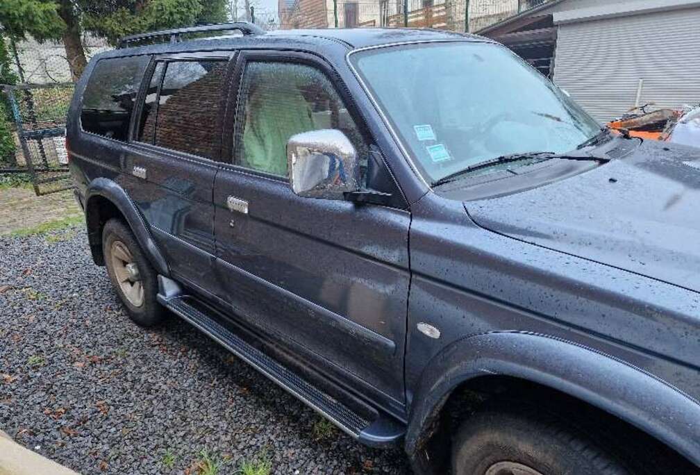 Mitsubishi Pajero Sport 2.5 Turbo int. 16v Intense