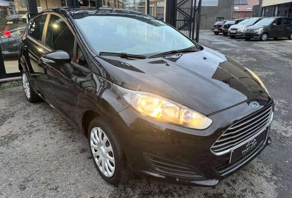 Ford Fiesta 1.25i Ambiente