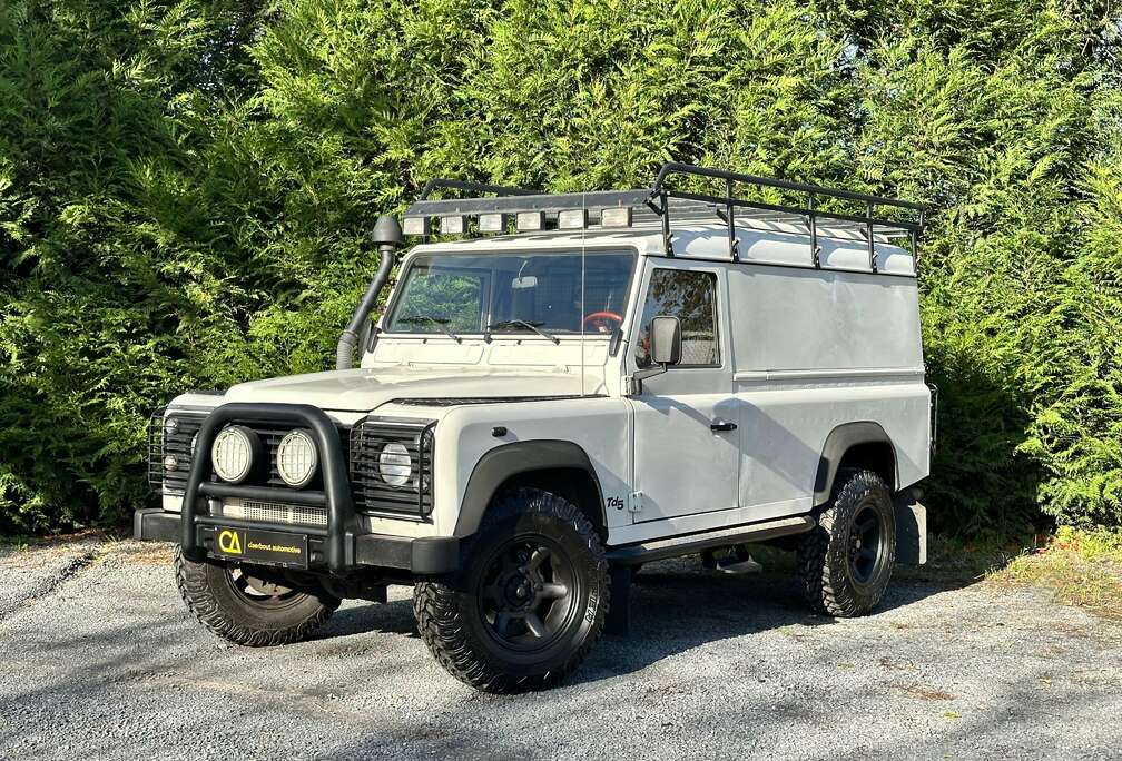 Land Rover 110 Td5 Sportstuur/3-Zit/Lichtevracht