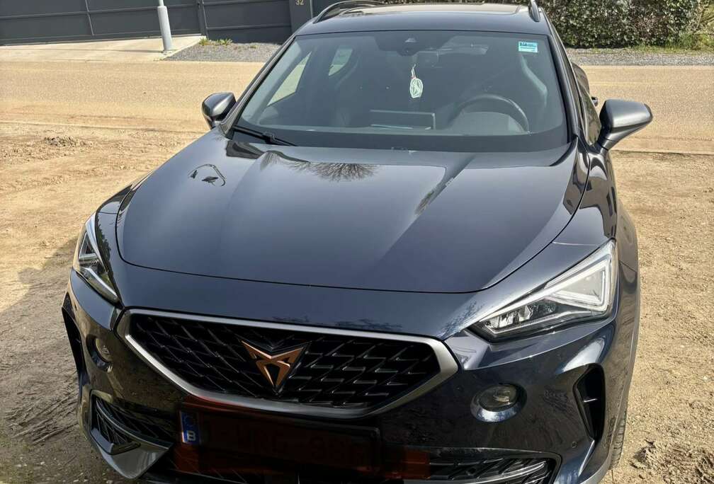 e-Hybrid 1.4 VZ DSG (180 kW)