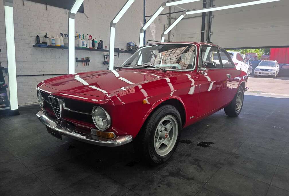 Alfa Romeo 1300