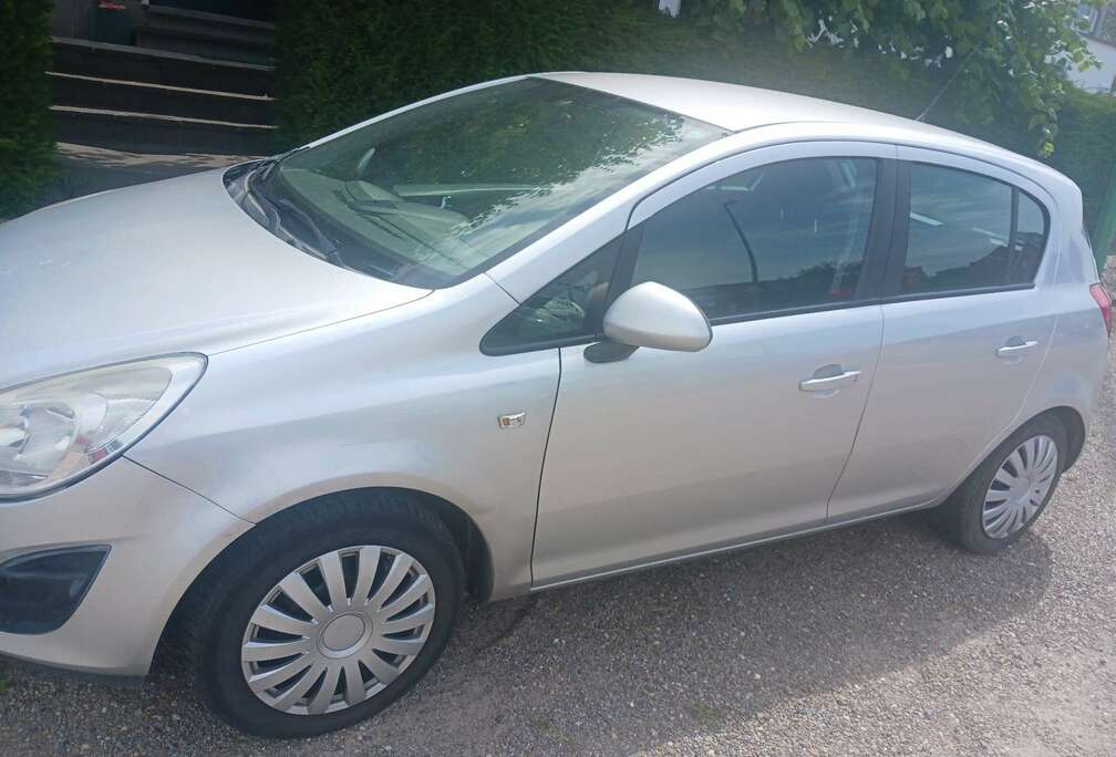 Opel 1.3 CDTi Essentia