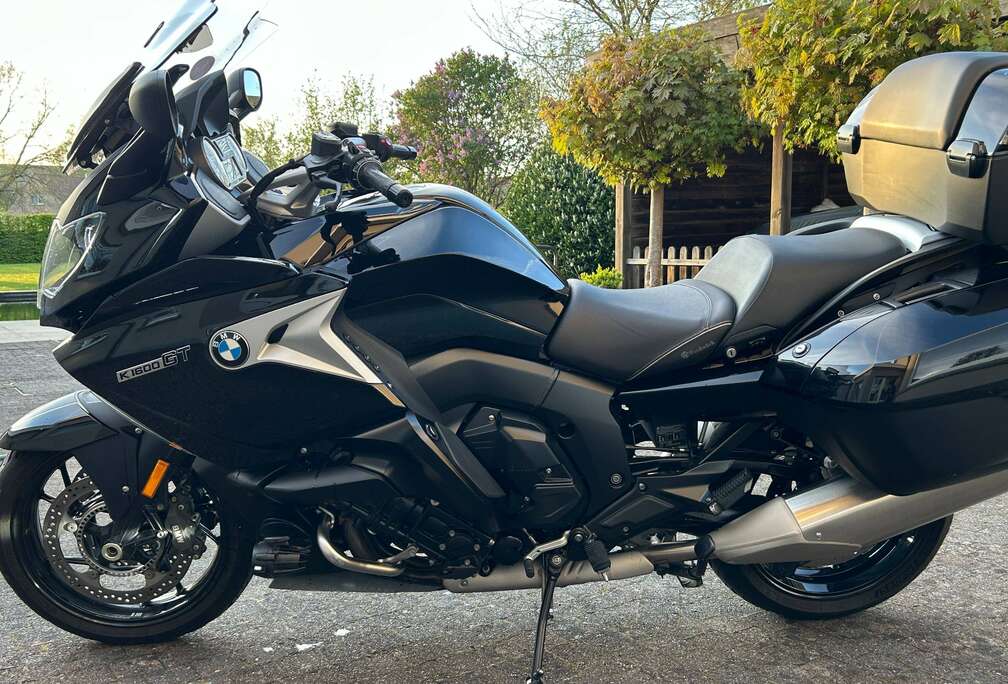 BMW Black Storm Metallic