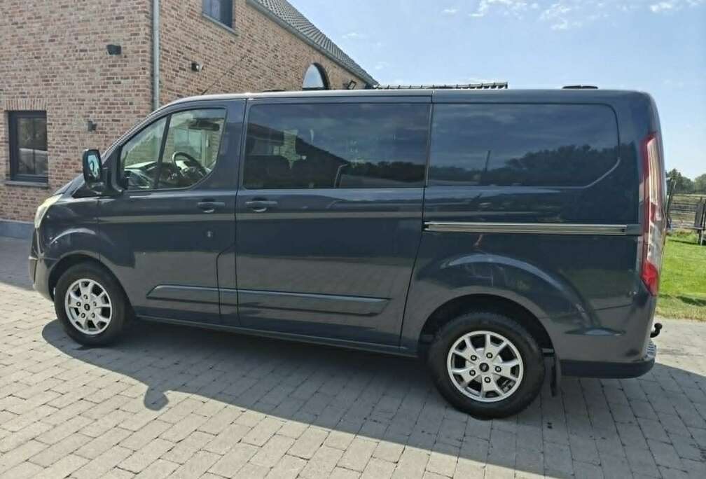 Ford 2.2 TDCi L1H1 Limited Multi-use