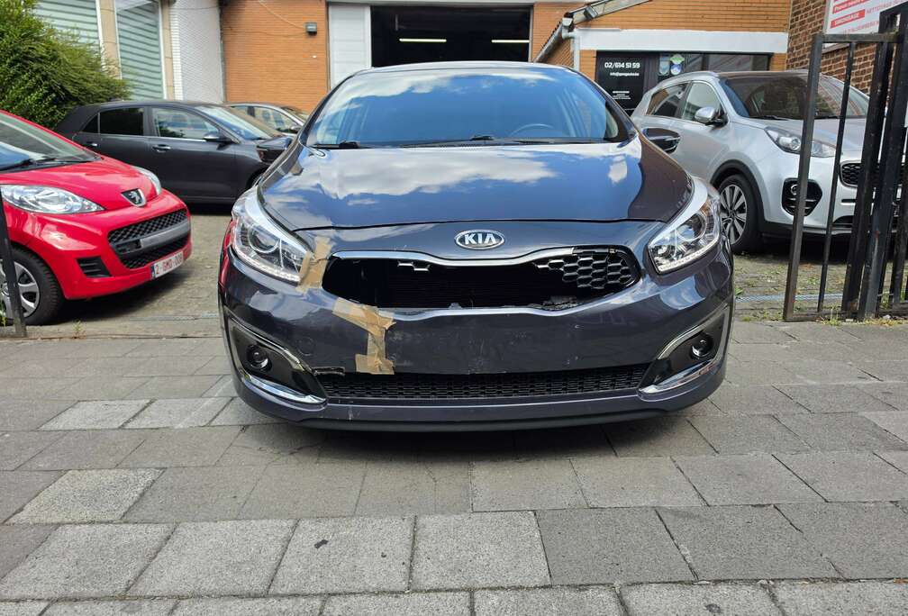 Kia Cee\'d 1.4i Navi Edition ISG