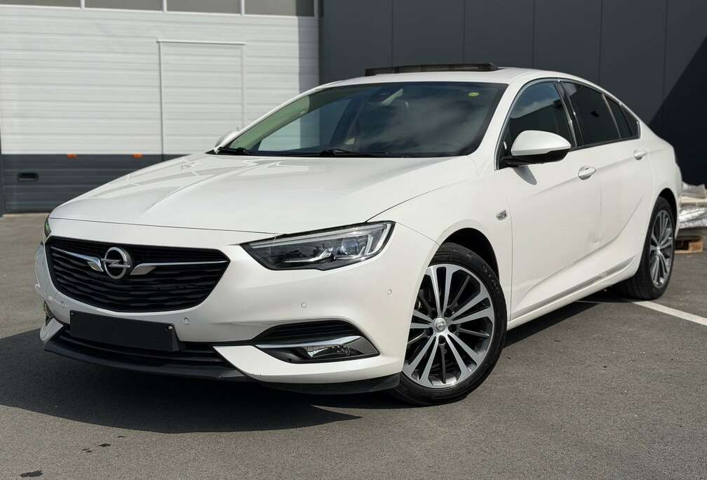 Opel Grand Sport 1.6 CDTI FULL LED / NAVI PRO / SIEGE MEM / JANTES /
