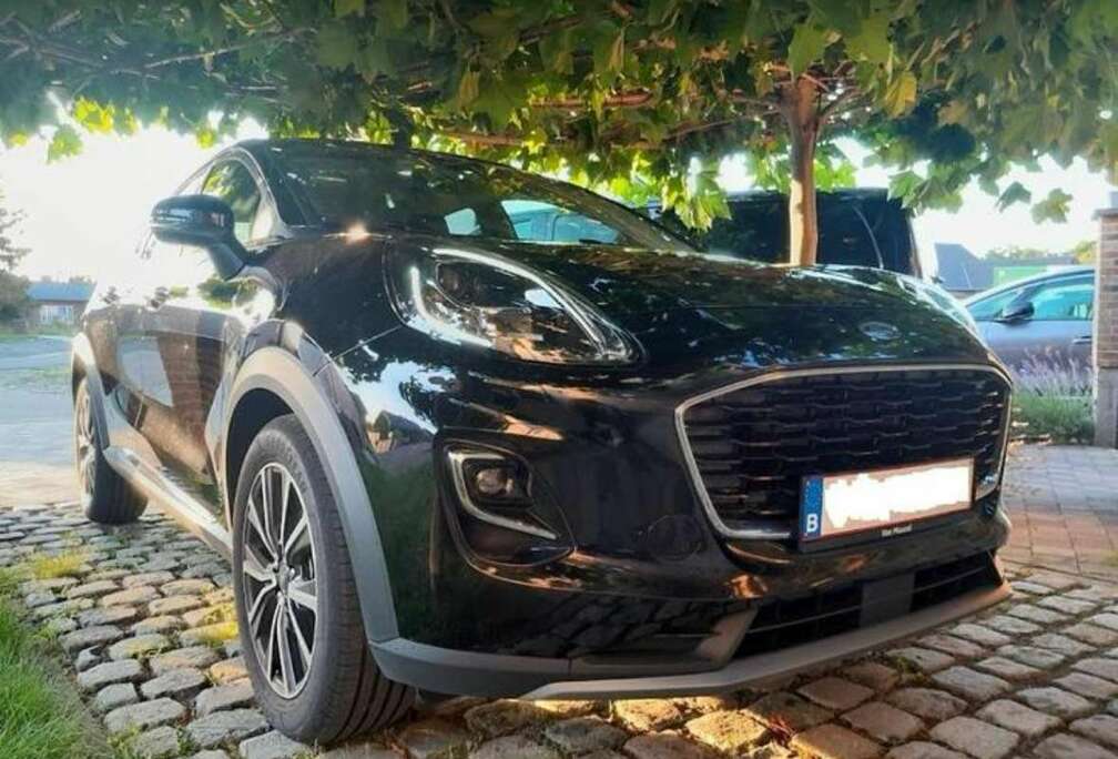 Ford 1.0 EcoBoost Hybrid TITANIUM