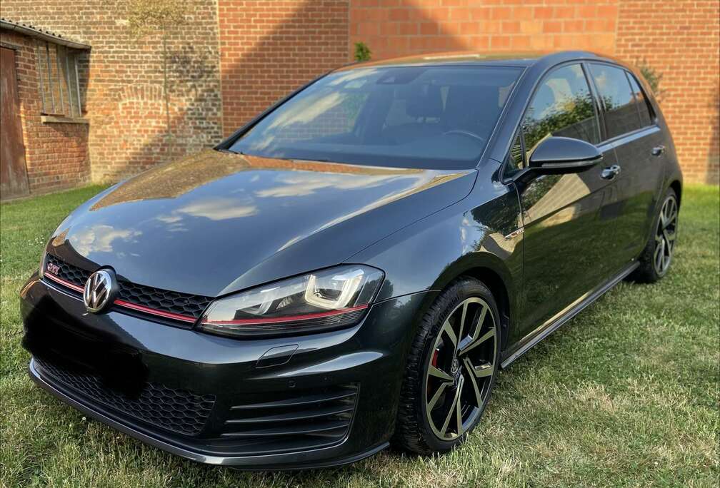 Volkswagen 2.0 TSI Performance DSG