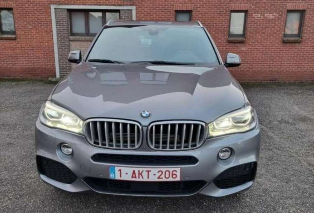 BMW xDrive40eperformance