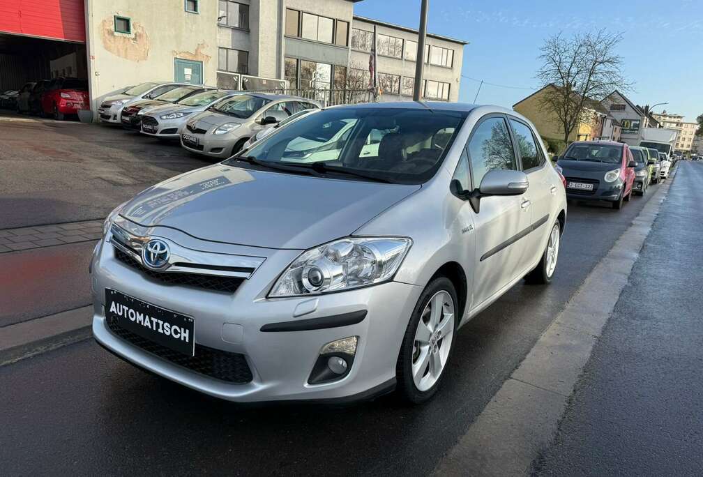 Toyota 1.8i HSD Premium CVT**12MGARANTIE**