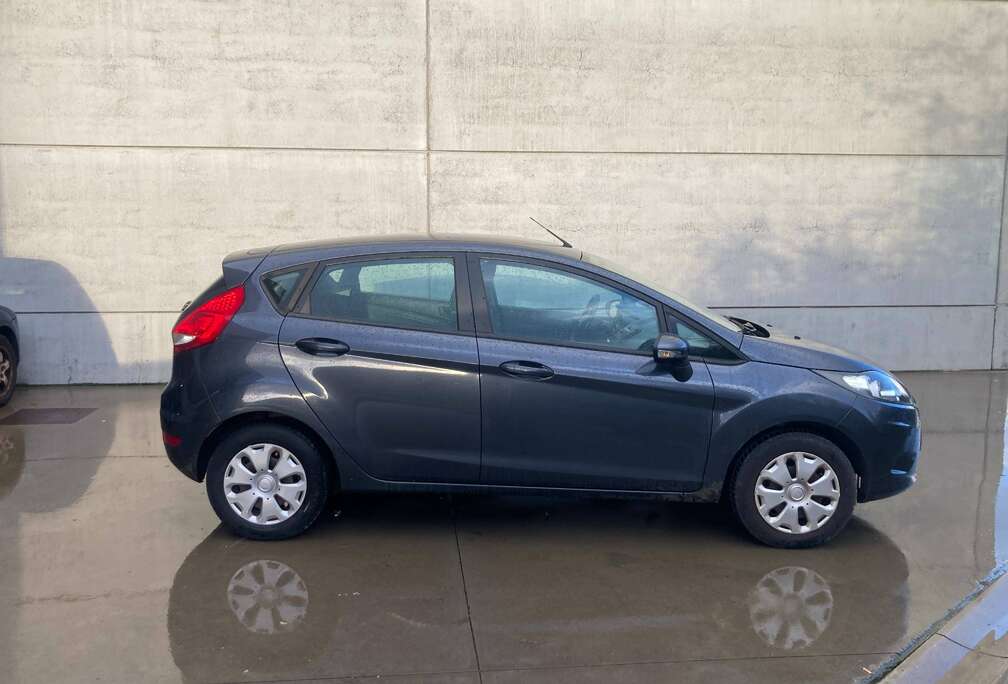 Ford 1.3 benzine 2010 alleen 62000km*euro5*garantie*airco*LEZ OK*5deurs