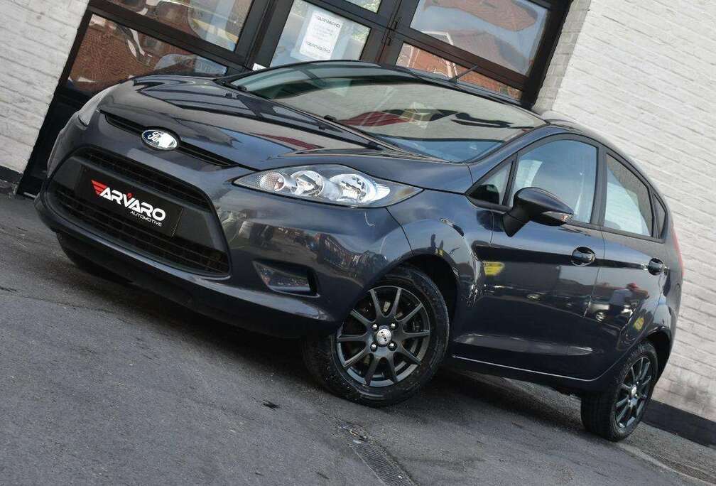 Ford 1.25i Titanium / Airco / Alu Velg / Topstaat / Garantie