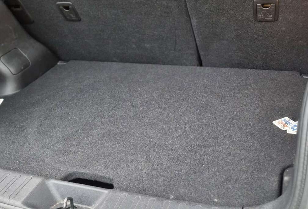 Nissan 1.5 dCi 2WD N-Connecta