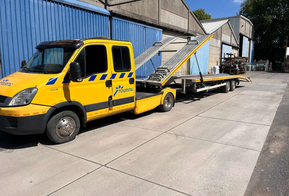 Iveco autotransporter