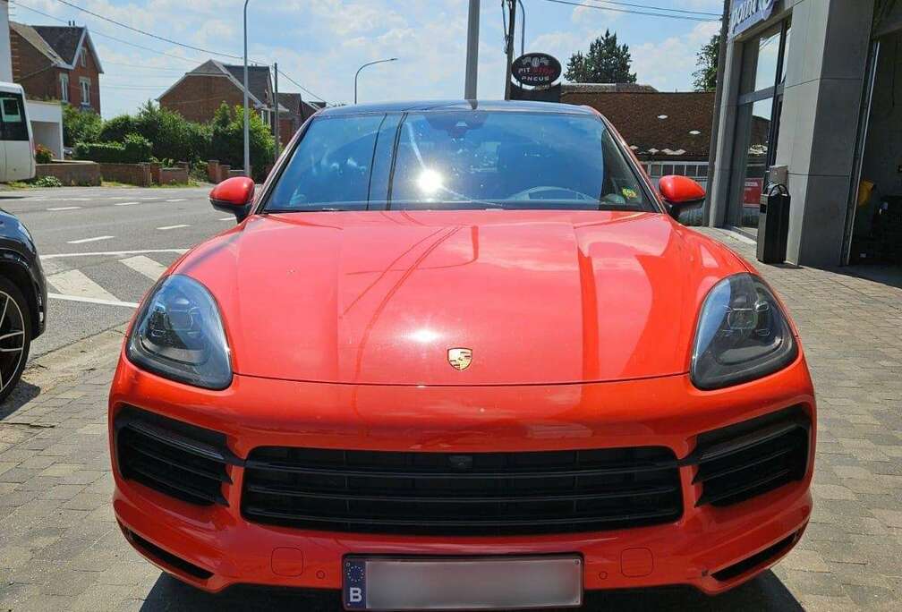 Porsche 3.0 Turbo V6 Tiptronic S