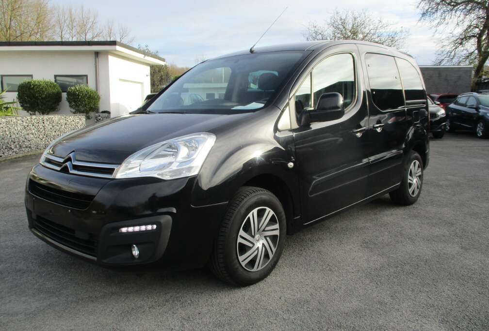 Citroen 1.2i Airco/Gekeurd/Garantie/121.000km