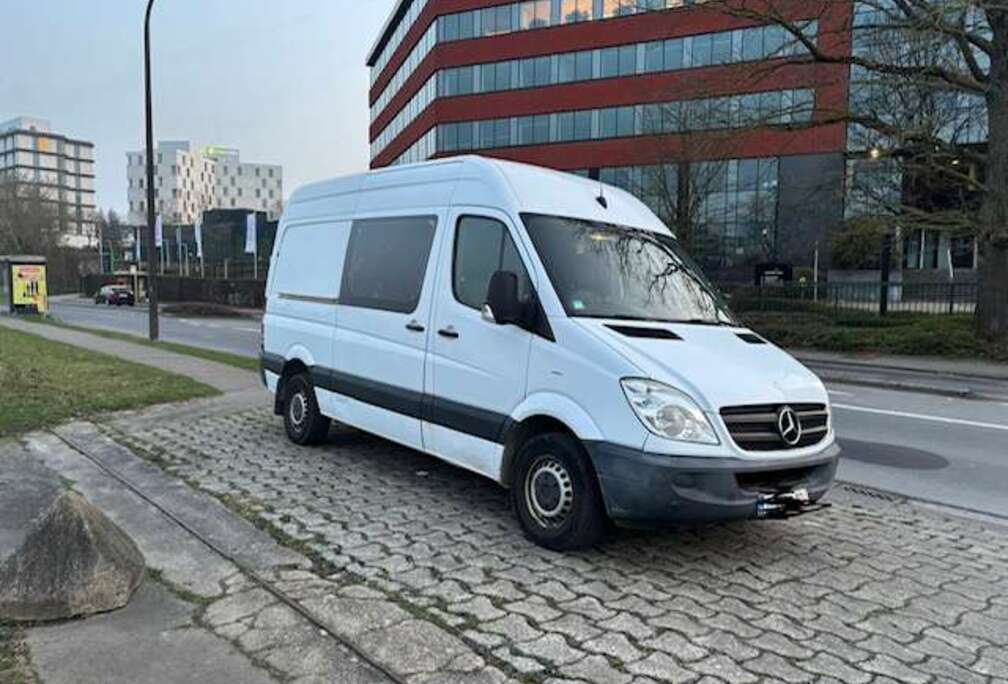 Mercedes-Benz 313 2.1 CDI A2H2