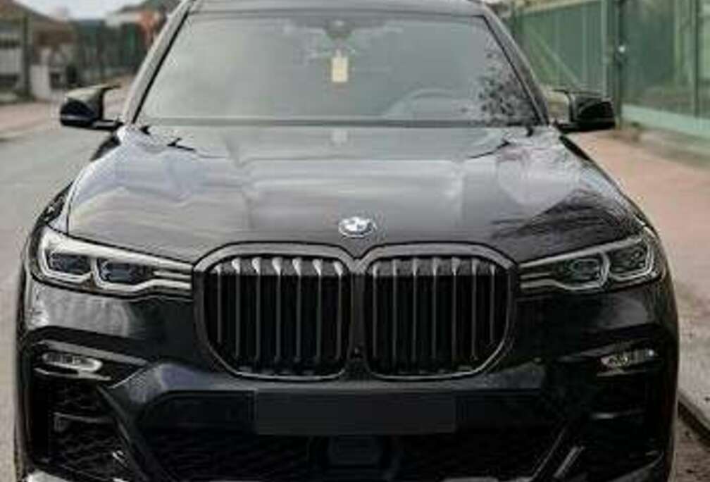 BMW X7 xDrive40 M-PACK