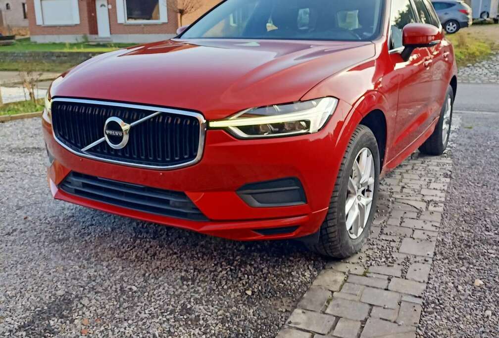 Volvo 2.0T Powershift Momentum