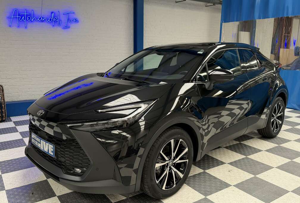 Toyota 1.8 HEV STYLE SMART