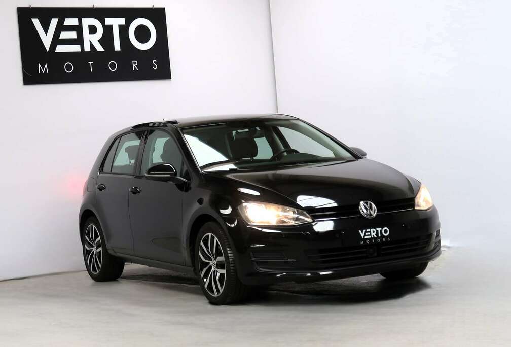 Volkswagen Golf 1.2 TSI Deep Black/Open Dak/17\