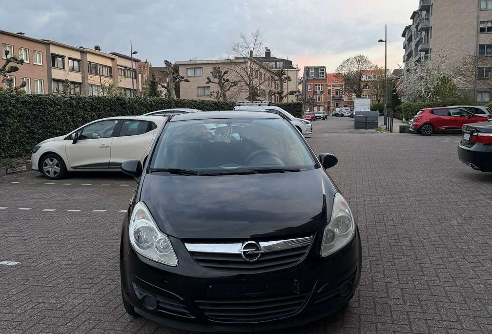 Opel 1.0i Essentia
