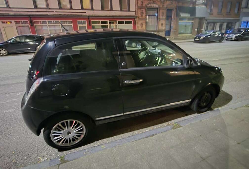 Lancia 1.2i Elefantino Silver