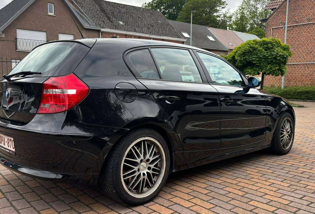 BMW 118i
