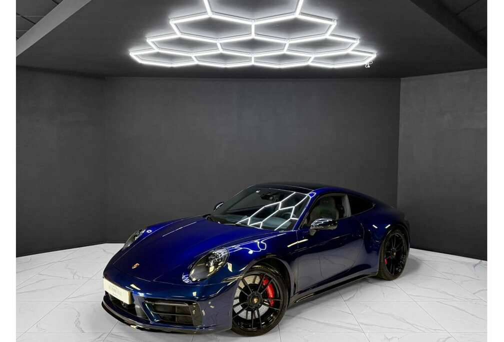 Porsche Carrera 4 GTS / Lift / Bose / Matrix / 360