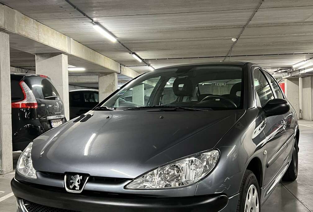 Peugeot 1.4 2009 euro4✅ airco