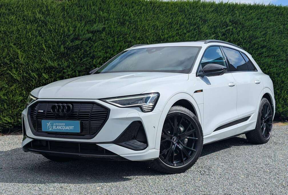 Audi (Q8) e-Tron - 2x s-line - opendak - lederen sportzetels