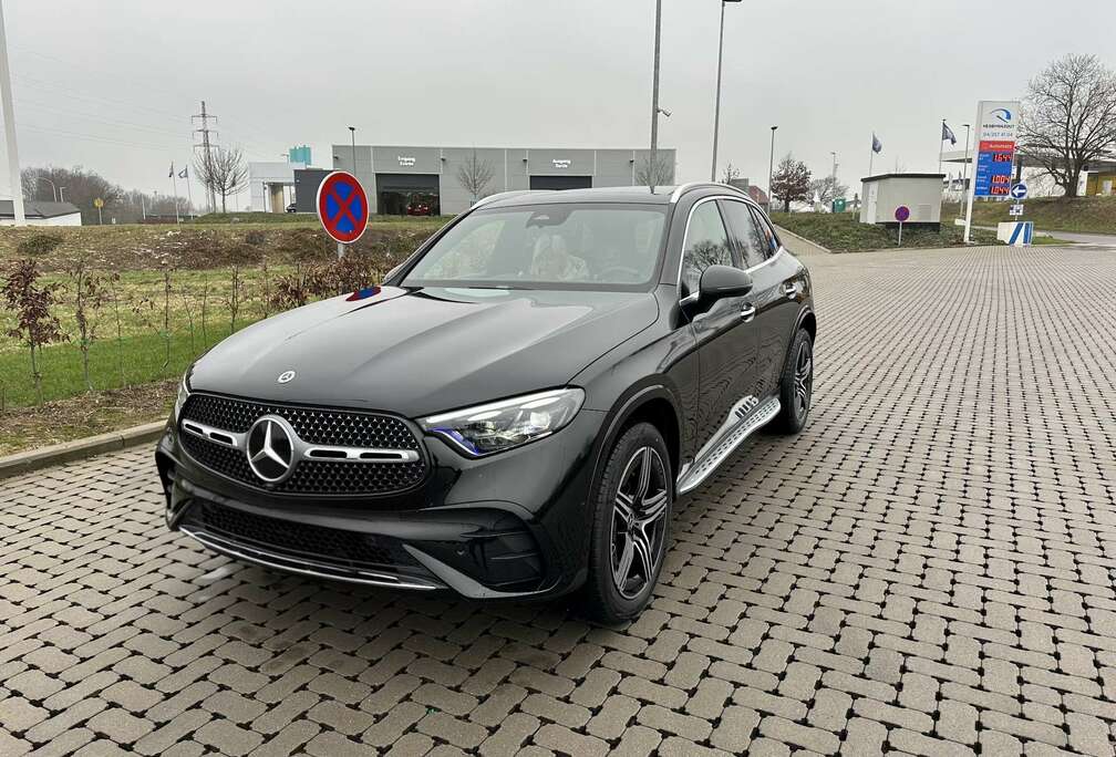 Mercedes-Benz Coupé de PHEV AMG Line (245 kW)