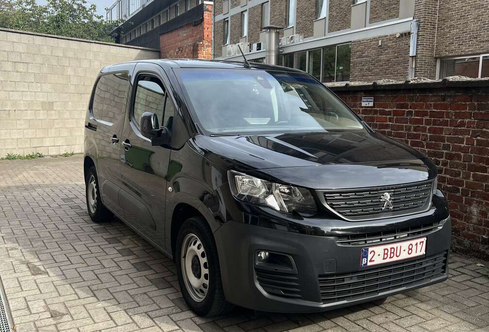 Peugeot 1.5 BlueHDi L1 Heavy Grip S/S KeylessGo Automaat