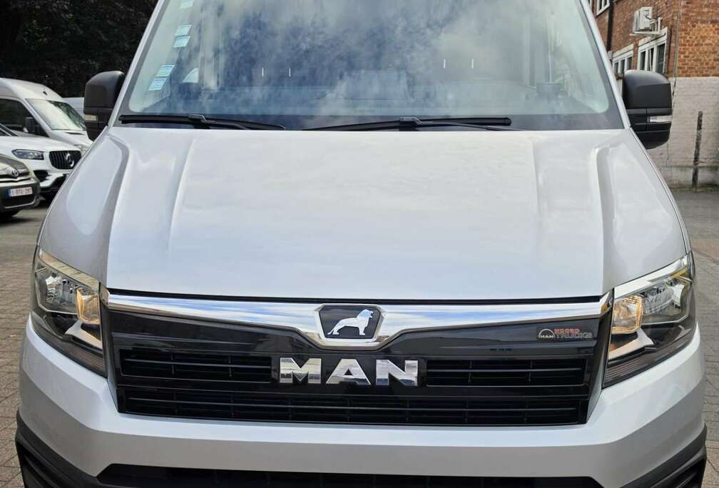 2.0 TDi 4x4 Long 6180