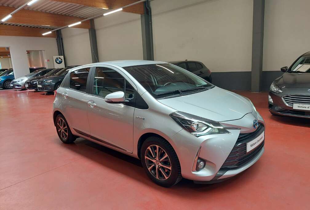 Toyota HYBRIDE - Edition Y20 (= toutes options)