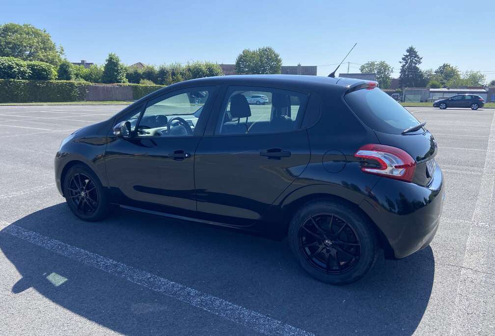 Peugeot 82 VTI Active