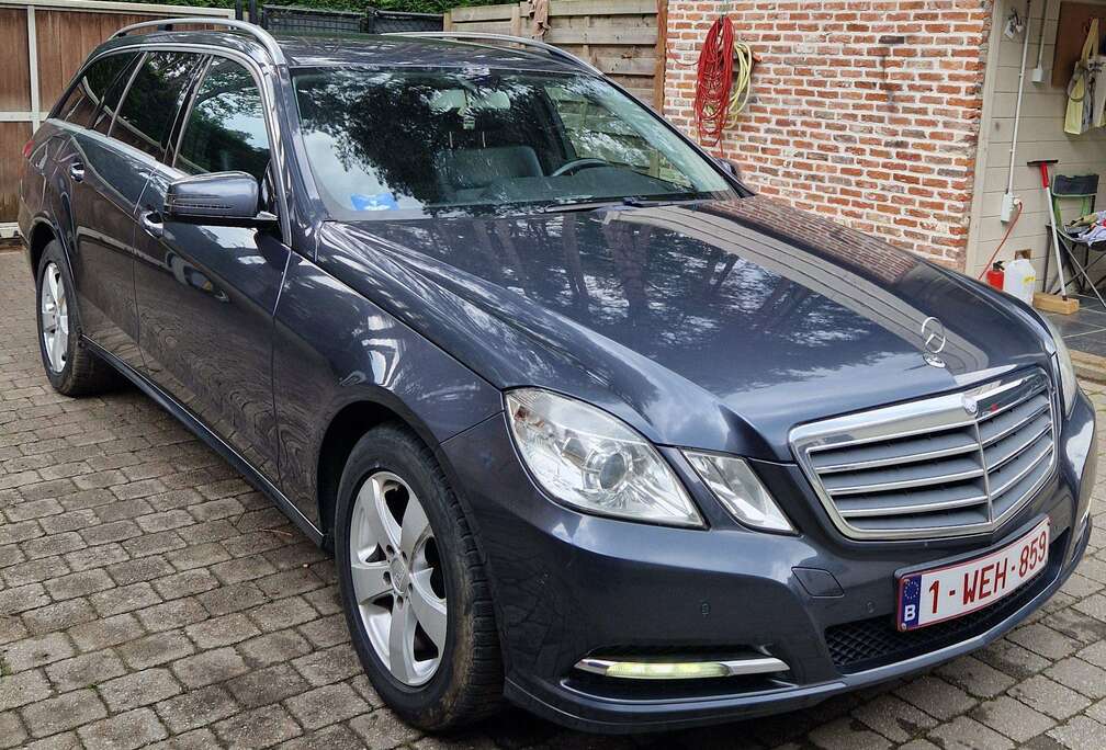 Mercedes-Benz E 200 T CDI DPF BlueEFFICIENCY Avantgarde